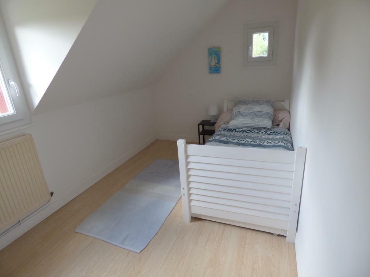 Gite Le Petit Chalet Avec Parking Gratuit エトルタ エクステリア 写真